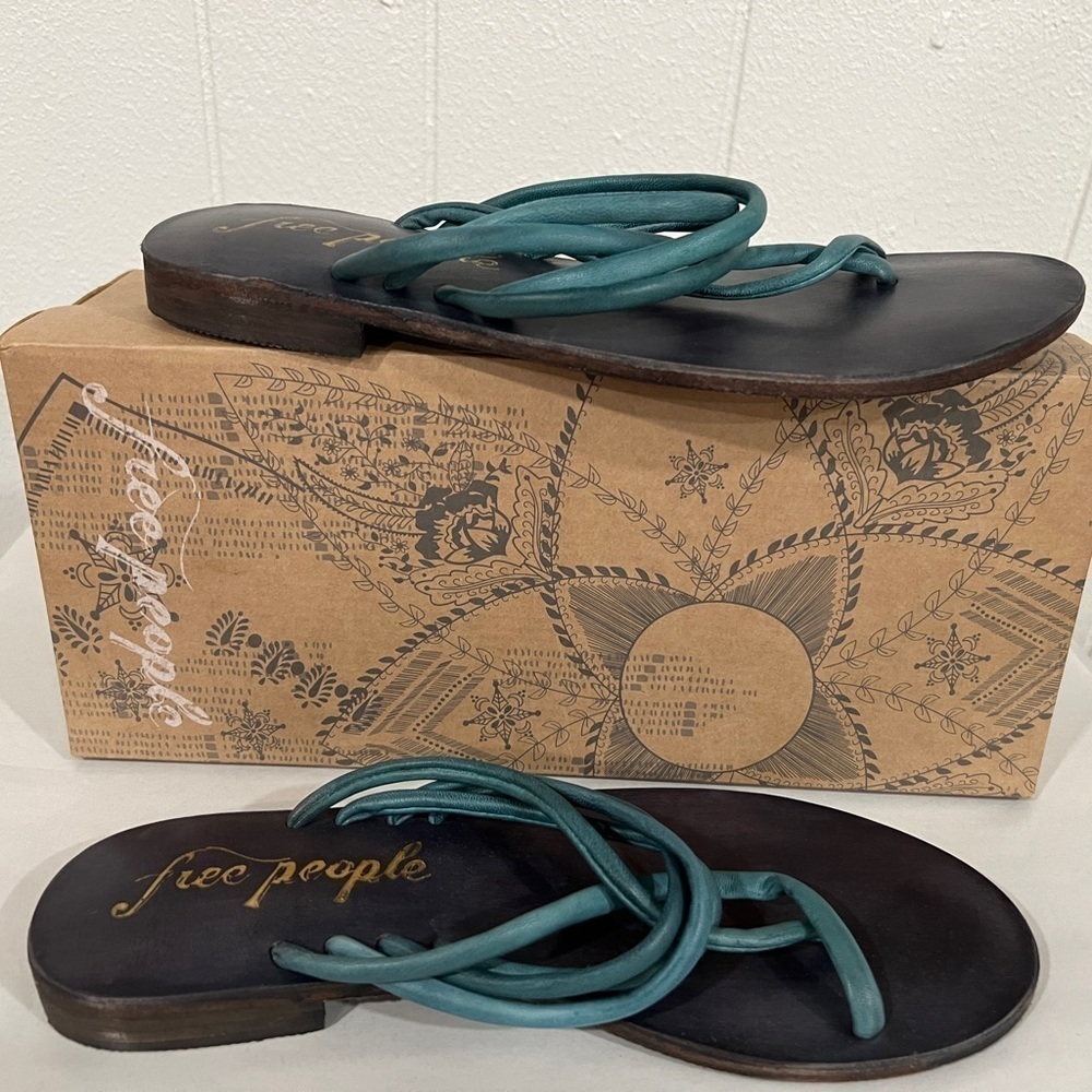Free People Kayla Soft Strappy Sandals Flats Pool Blue Leather Eu 39 Us 9